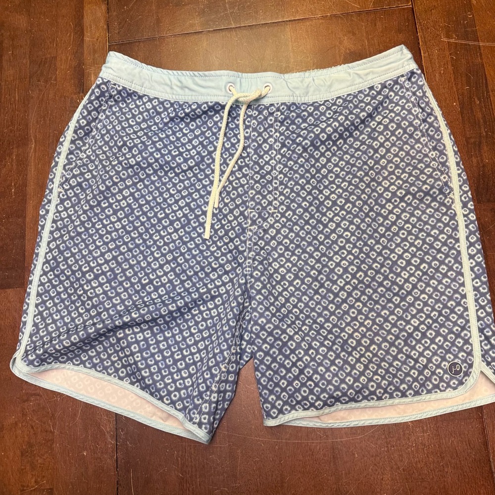 Johnnie-O Swim Trunks Mens XL Blue Richey Geometric Stretch Board Shorts JMSS245